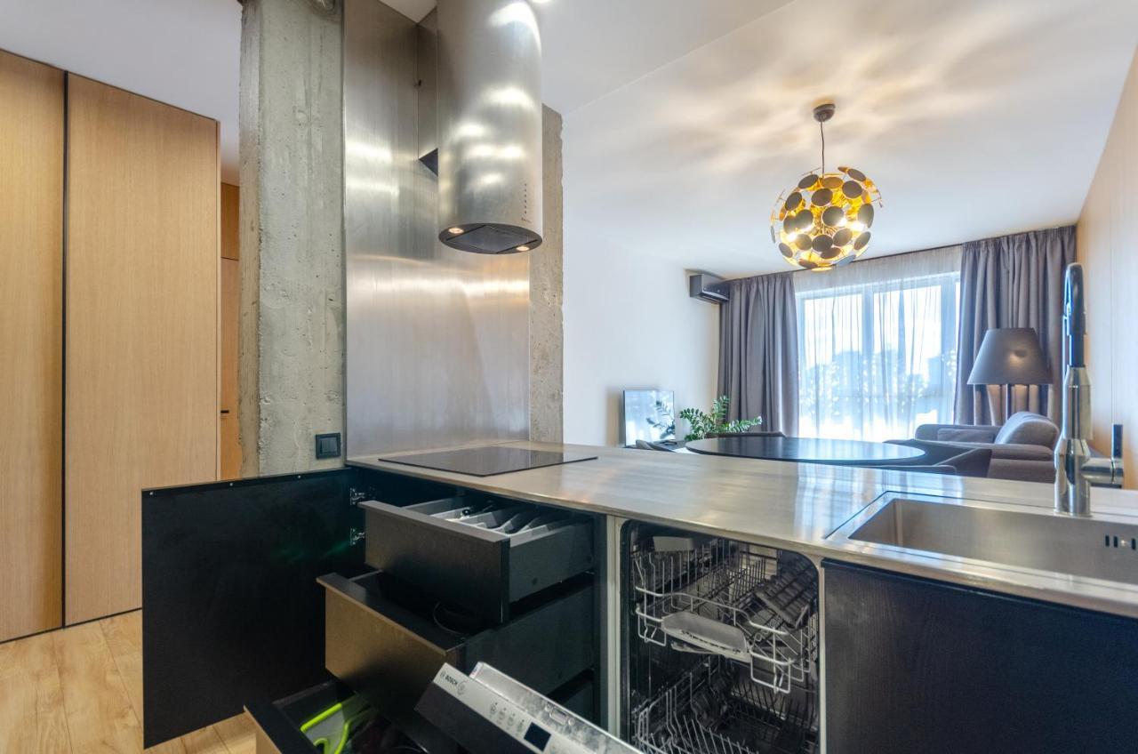 Petrovdom 23-173 In Stylish Apartments At Rc Kyiv Exterior photo