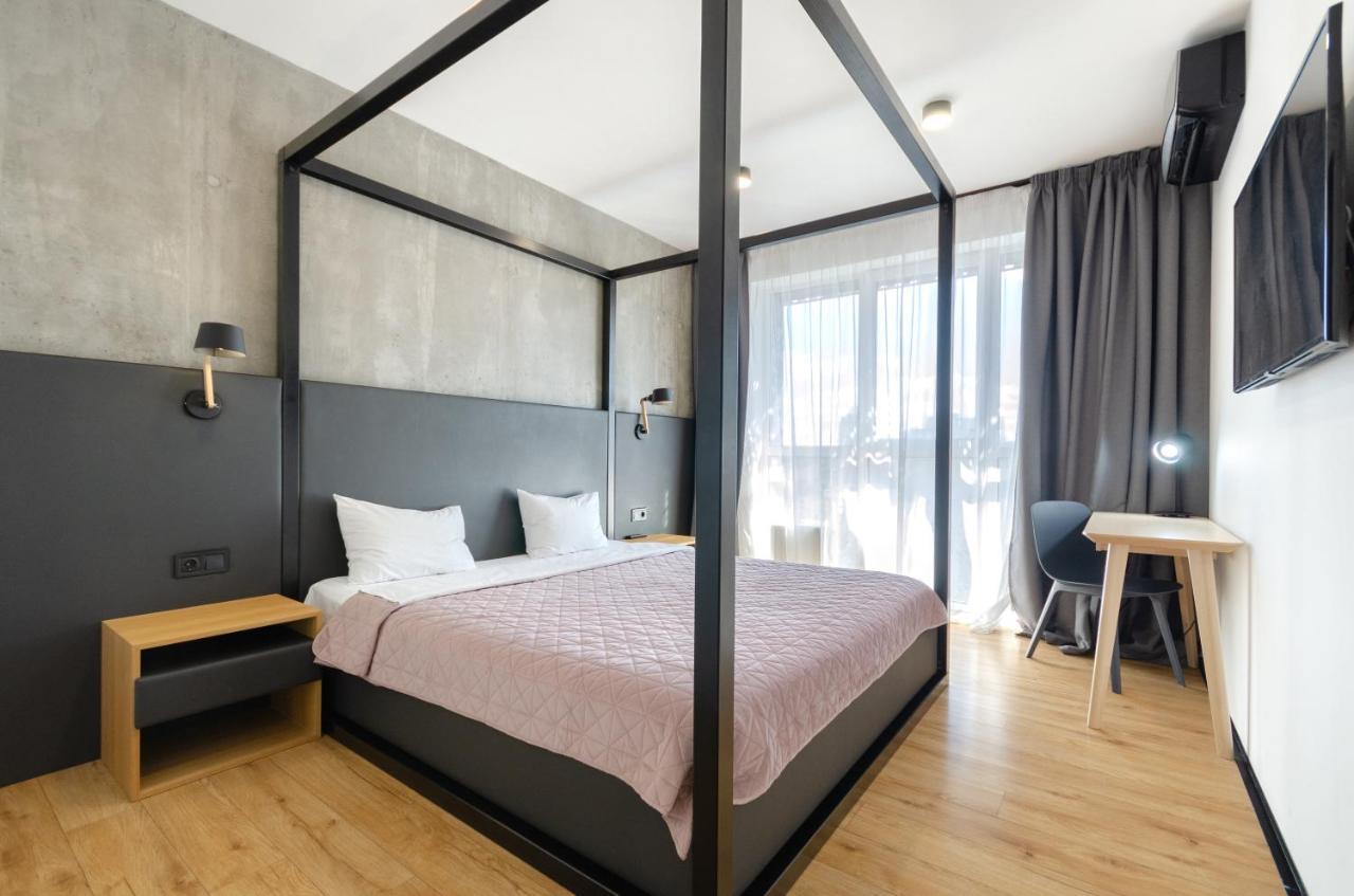 Petrovdom 23-173 In Stylish Apartments At Rc Kyiv Exterior photo