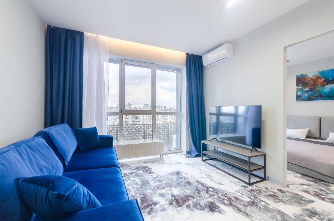 Petrovdom 23-173 In Stylish Apartments At Rc Kyiv Exterior photo