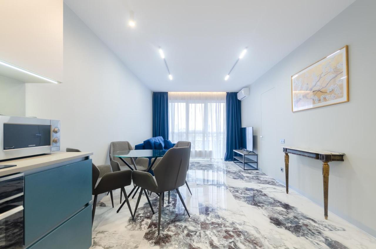 Petrovdom 23-173 In Stylish Apartments At Rc Kyiv Exterior photo
